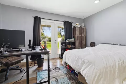 Bedroom - 129 E 1st S S S, Preston, ID 83263 photo 1 of 5