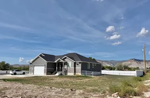 Exterior - 365 N 100 E, Ferron, UT 84523 photo 4 of 16