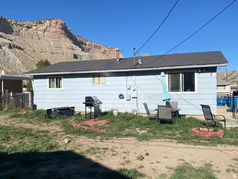Exterior - 8 S 4th Ave, Helper, UT 84526 photo 3 of 3