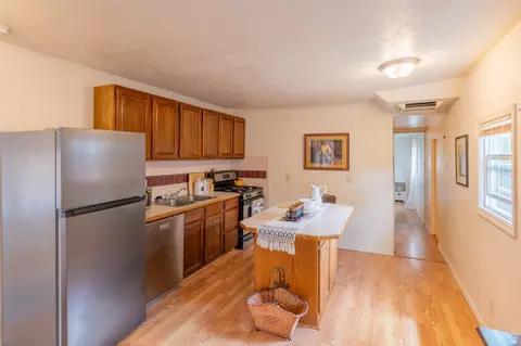 Kitchen - 476 N Cliffview Dr, Moab, UT 84532 photo 3 of 5