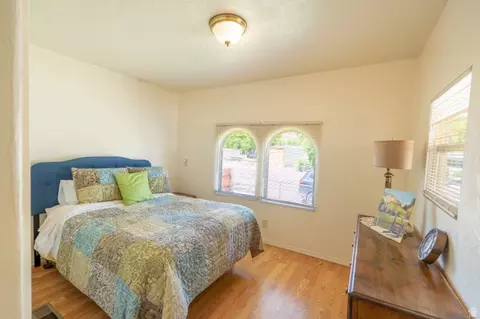 Bedroom - 476 N Cliffview Dr, Moab, UT 84532 photo 4 of 6