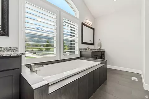 Bath - 1526 S 500 W, Mapleton, UT 84664 photo 1 of 4