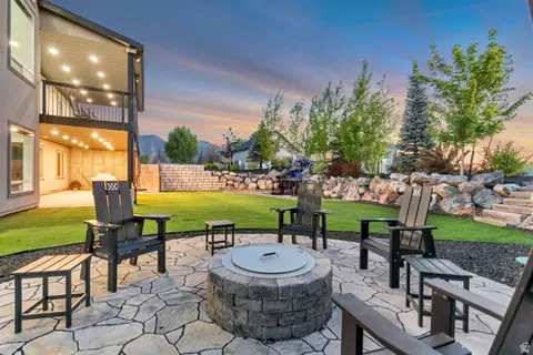 Exterior - 1526 S 500 W, Mapleton, UT 84664 photo 5 of 9