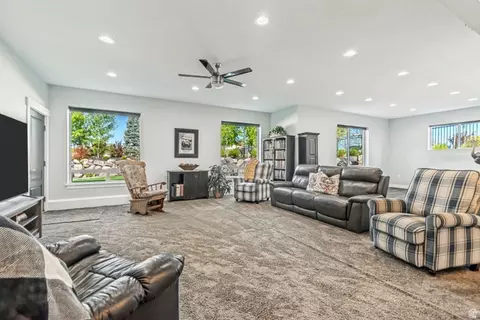 Living - 1526 S 500 W, Mapleton, UT 84664 photo 2 of 4
