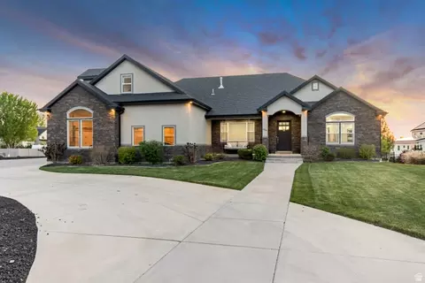 Exterior - 1526 S 500 W, Mapleton, UT 84664 photo 1 of 9