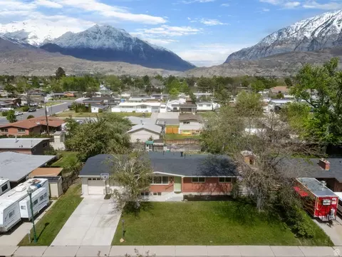 View/Area - 121 S Inglewood Dr E, Orem, UT 84097 photo 4 of 6