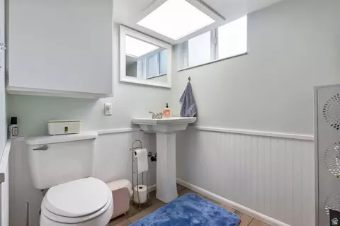 Bath - 121 S Inglewood Dr E, Orem, UT 84097 photo 2 of 3