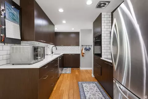 Kitchen - 121 S Inglewood Dr E, Orem, UT 84097 photo 2 of 3