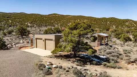 Exterior - 1390 S Flat Rabbit Rd, Teasdale, UT 84773 photo 12 of 14