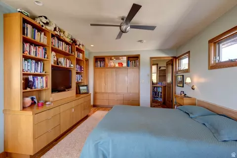 Bedroom - 1390 S Flat Rabbit Rd, Teasdale, UT 84773 photo 4 of 6
