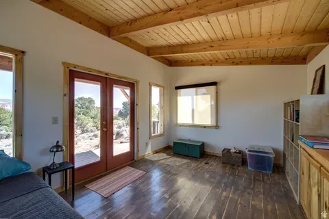 Entry Way - 1390 S Flat Rabbit Rd, Teasdale, UT 84773 photo 3 of 3