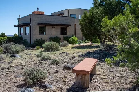 Exterior - 1390 S Flat Rabbit Rd, Teasdale, UT 84773 photo 11 of 14