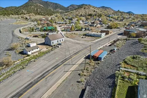 View/Area - 371 W Evans St, Eureka, UT 84628 photo 2 of 2