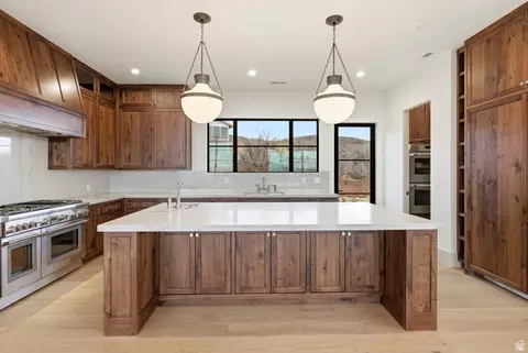 Kitchen - 2155 E Wrangler Dr, Hideout, UT 84036 photo 3 of 7