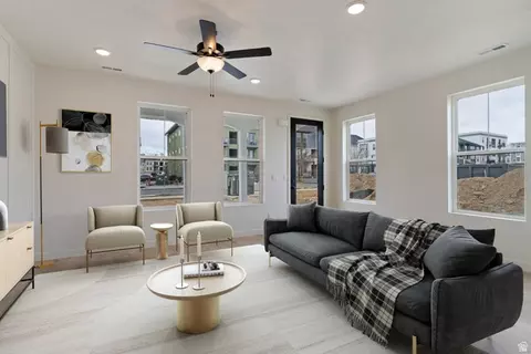 11323 S Lake Run Rd W, South Jordan, UT 84009
