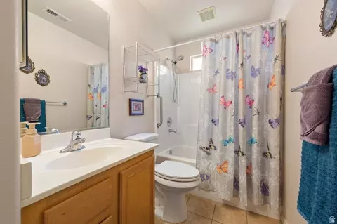 Bath - 1360 E Telegraph St # 32, Washington, UT 84780 photo 2 of 2
