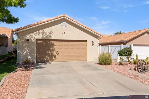 Exterior - 1360 E Telegraph St # 32, Washington, UT 84780 photo 7 of 10