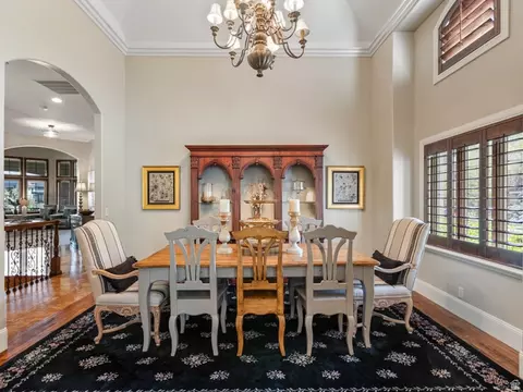 Dining - 1503 E Meadow Bluff Ln S, Draper, UT 84020 photo 2 of 2