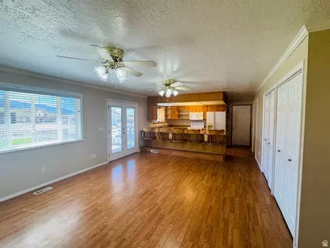 Living - 140 E 800 S, Ephraim, UT 84627 photo 2 of 4