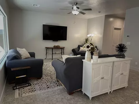 Living - 528 S Riverbed Dr, Washington, UT 84780 photo 2 of 2