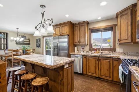 Kitchen - 781 W 3000 S, Daniel, UT 84032 photo 1 of 3