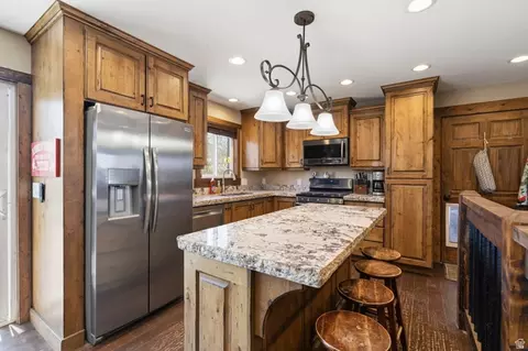 Kitchen - 781 W 3000 S, Daniel, UT 84032 photo 2 of 3