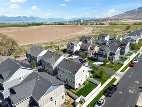 View/Area - 5155 E Rio Grande Way, Eagle Mountain, UT 84005 photo 4 of 7