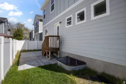 Exterior - 5155 E Rio Grande Way, Eagle Mountain, UT 84005 photo 5 of 6