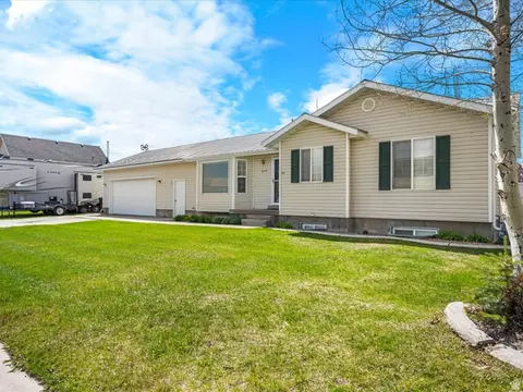 845 Hoover St, Montpelier, ID 83254