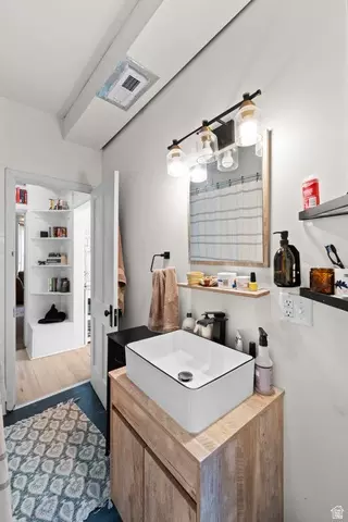 Bath - 257 E 200 S, Provo, UT 84606 photo 3 of 3