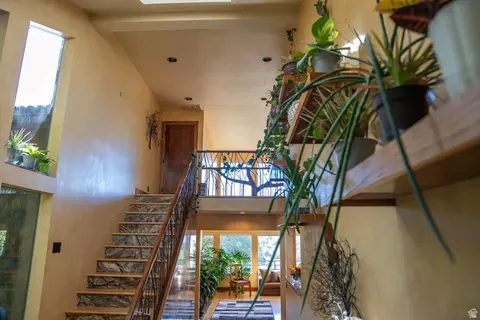 Entry Way - 760 Maple Ln, Providence, UT 84332 photo 4 of 7