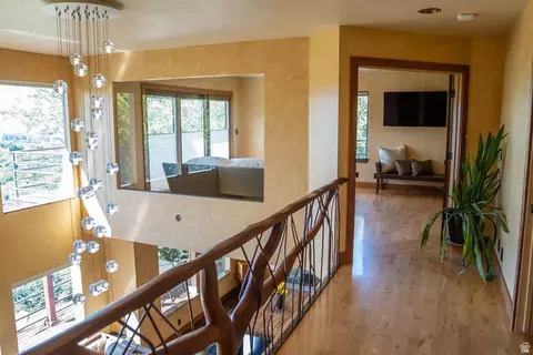 Entry Way - 760 Maple Ln, Providence, UT 84332 photo 5 of 7