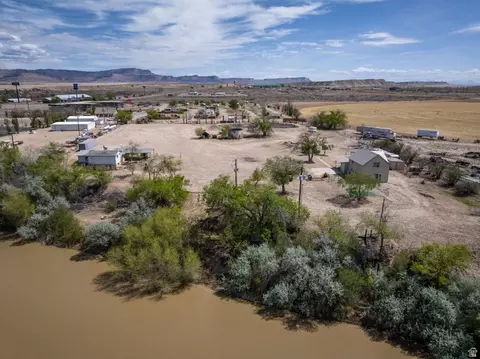 Undisclosed, Green River, UT 84525 photo 5