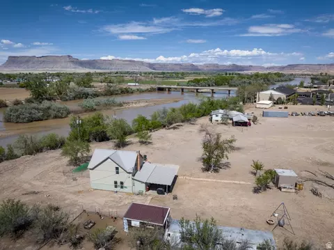 Undisclosed, Green River, UT 84525 photo 6