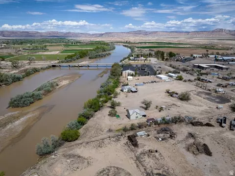 Undisclosed, Green River, UT 84525 photo 9