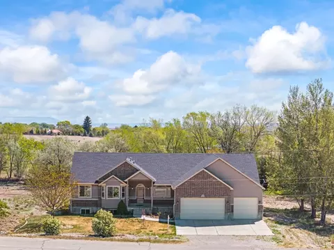 Exterior - 350 N 200 E, Ferron, UT 84523 photo 8 of 23