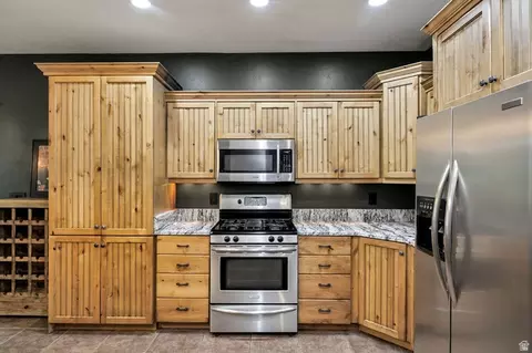 Kitchen - 288 E 525 S, Providence, UT 84332 photo 3 of 5