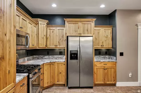 Kitchen - 288 E 525 S, Providence, UT 84332 photo 4 of 5