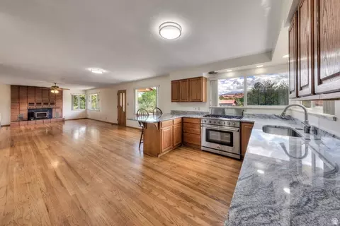 Kitchen - 2810 E Nuevo Ct, Moab, UT 84532 photo 1 of 5