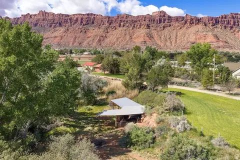 Exterior - 2810 E Nuevo Ct, Moab, UT 84532 photo 19 of 20