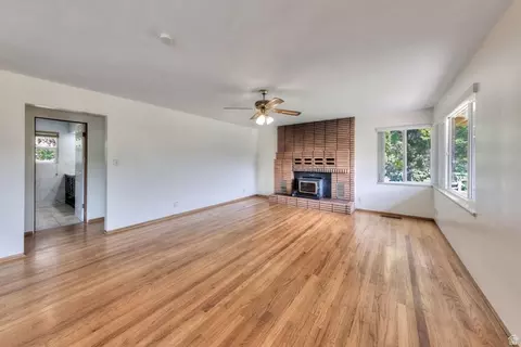 Living - 2810 E Nuevo Ct, Moab, UT 84532 photo 3 of 5