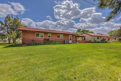 Exterior - 2810 E Nuevo Ct, Moab, UT 84532 photo 8 of 20