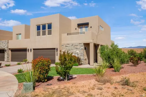 5080 W Honani Path, Hurricane, UT 84737
