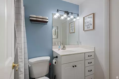 Bath - 553 N 200 W, Bountiful, UT 84010 photo 1 of 2