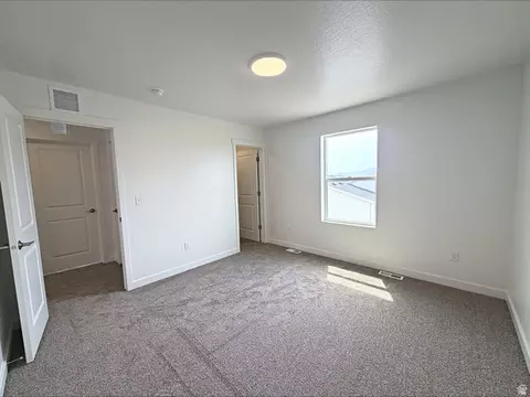 Bedroom - 2275 E Granite Ln, Eagle Mountain, UT 84005 photo 4 of 4