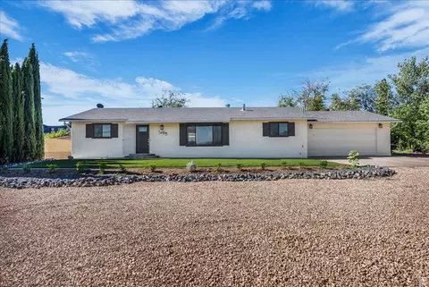 1585 W 400 S, Hurricane, UT 84737