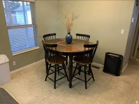 Dining - 8780 S 250 E, Sandy, UT 84070 photo 1 of 2