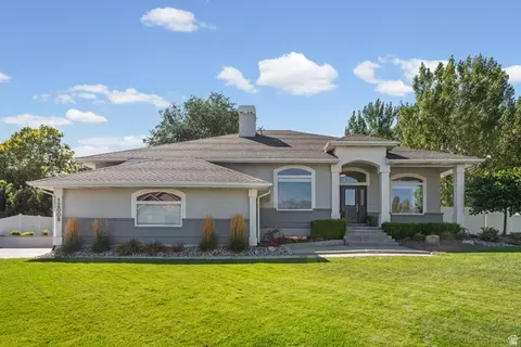 12008 S Reeves Ln, Riverton, UT 84065