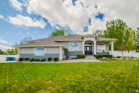 12008 S Reeves Ln, Riverton, UT 84065