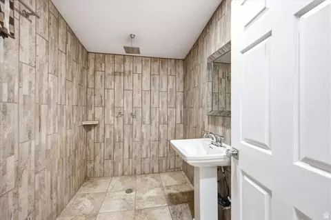 Bath - 954 W 630 N # 34, Orem, UT 84057 photo 2 of 2
